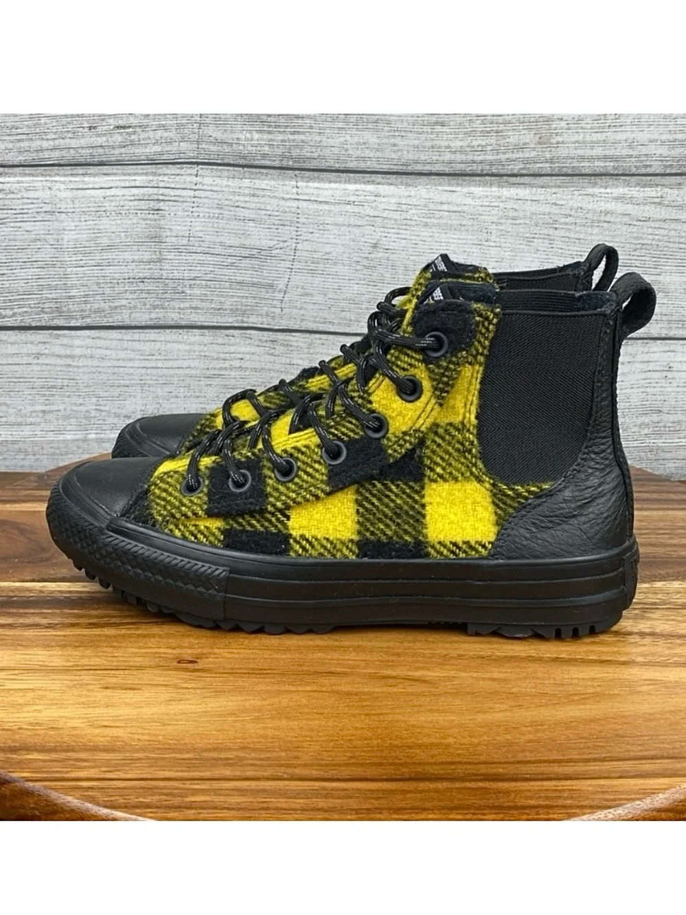 Converse Chuck Taylor All Star Woolrich Chelsea Boot Sneaker 553385C Women’s 7.5